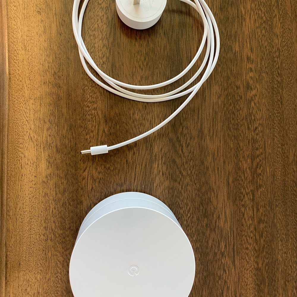 Google WiFi Mesh Router - Picture 2 of 4
